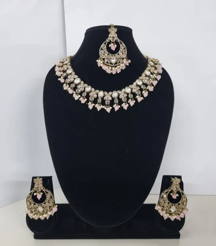 Handcrafted Floral Antique Gold Plated Necklace Set - Zaariyah Premium Collection